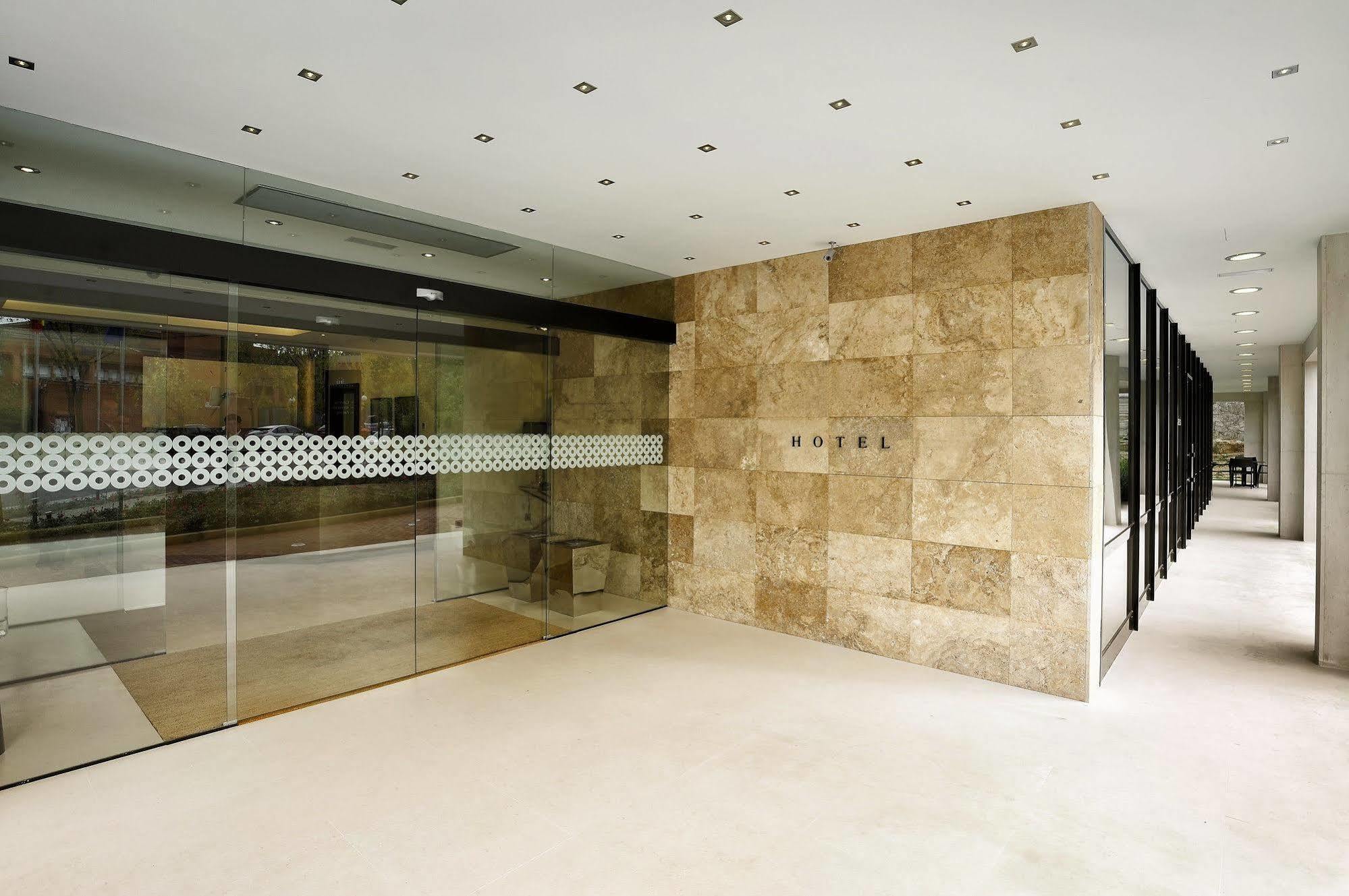 Dehesa Real Otel Madrid Dış mekan fotoğraf